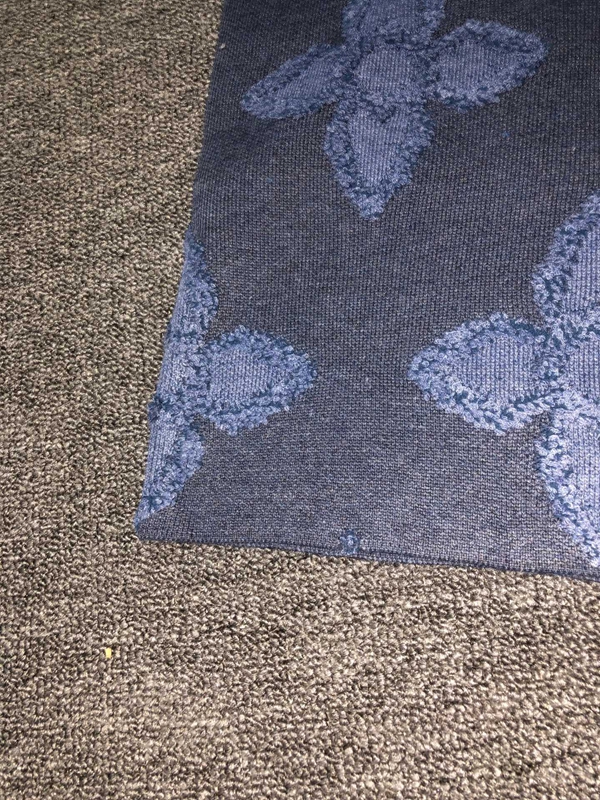 ブランドハーフパンツ側面デザイン